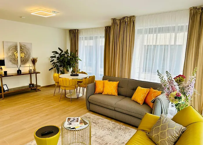 Urbanstay Suites - Jacqmain Downtown Suite